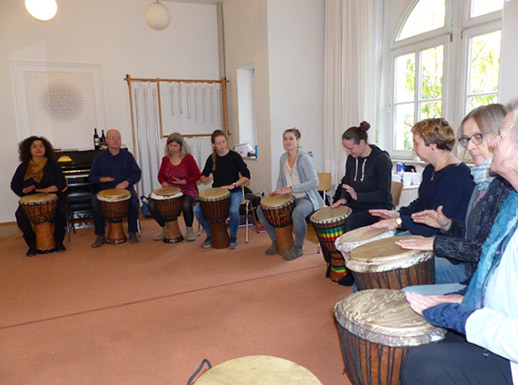 TrommelPower gegen Gewalt | Freies Musikzentrum e.V. M&uuml;nchen