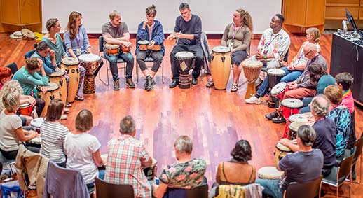 TrommelPower gegen Gewalt | Freies Musikzentrum e.V. M&uuml;nchen